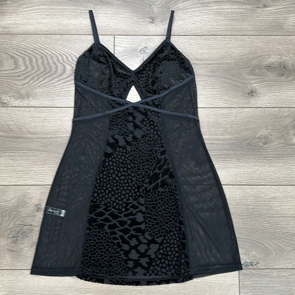 Cassandra Intimates Black Velvet And‎ Sheer Slip Size Small - Picture 4 of 11